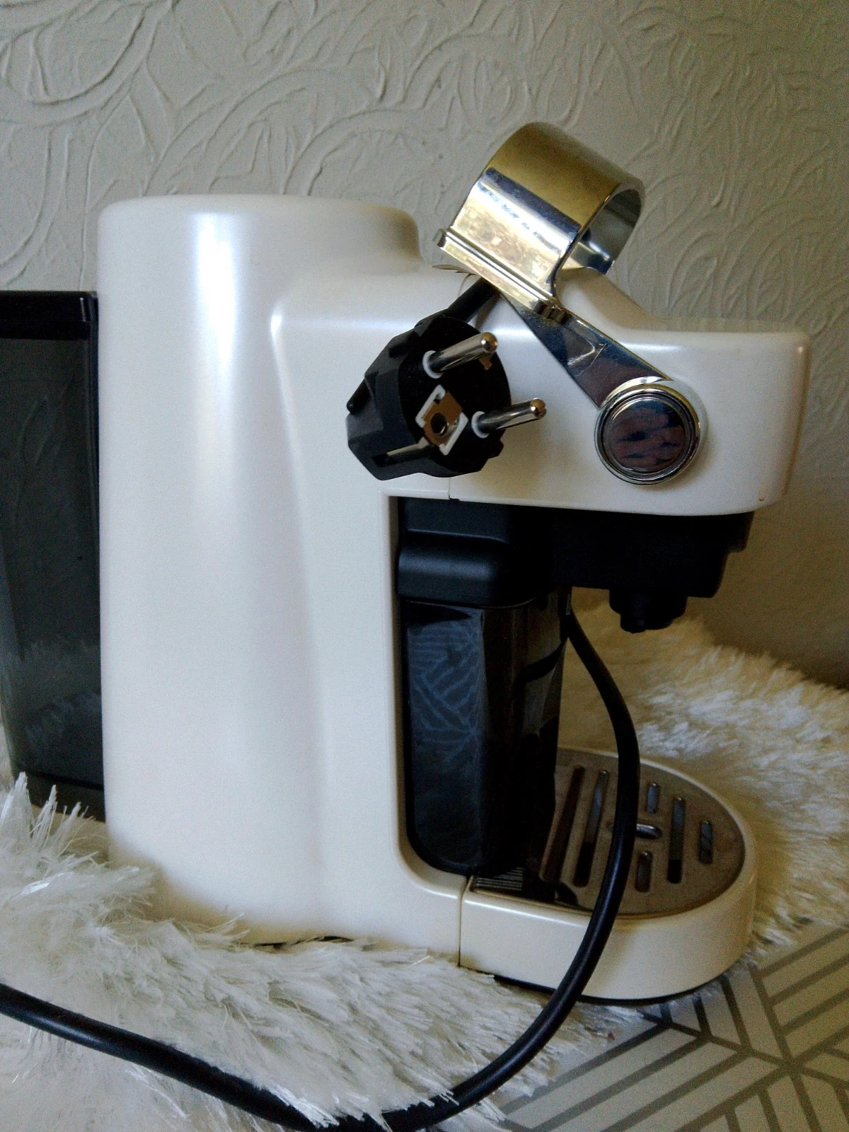 Cafeteira Neo muito pouco utilizada – photo 2
